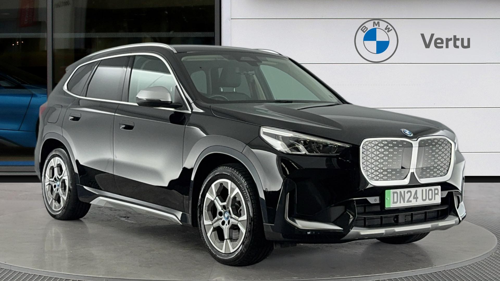 BMW iX1 listing photo