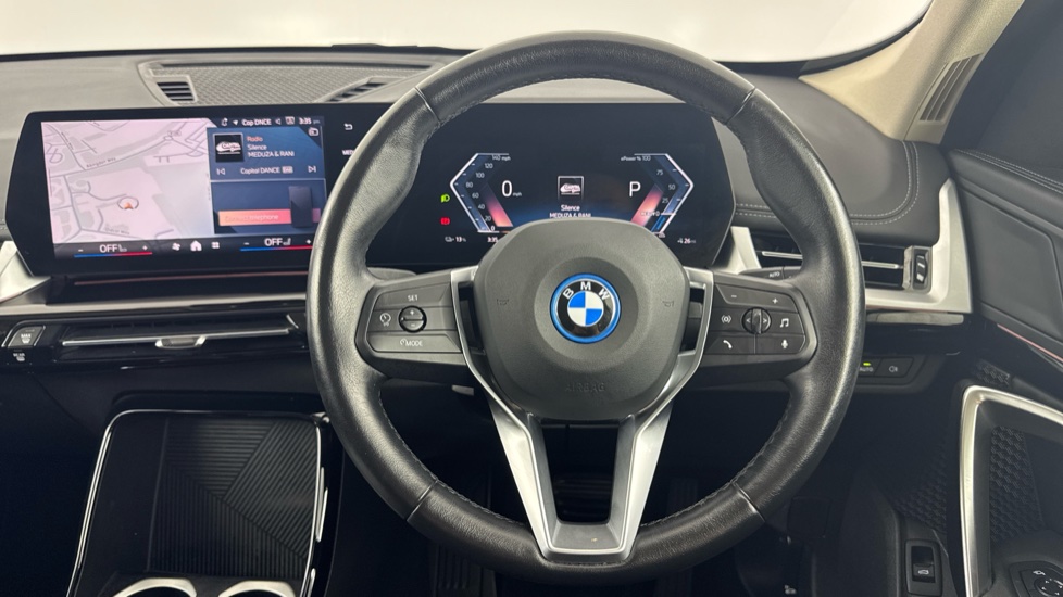 BMW iX1 230kW xDrive30 xLine 65kWh 5dr Auto Electric Estate - Image 5