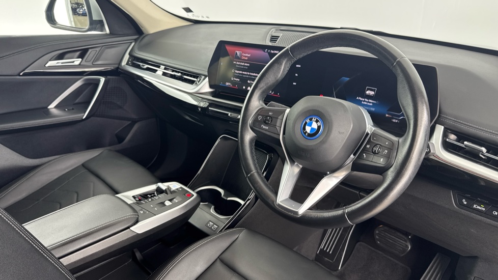 BMW iX1 230kW xDrive30 xLine 65kWh 5dr Auto Electric Estate - Image 6