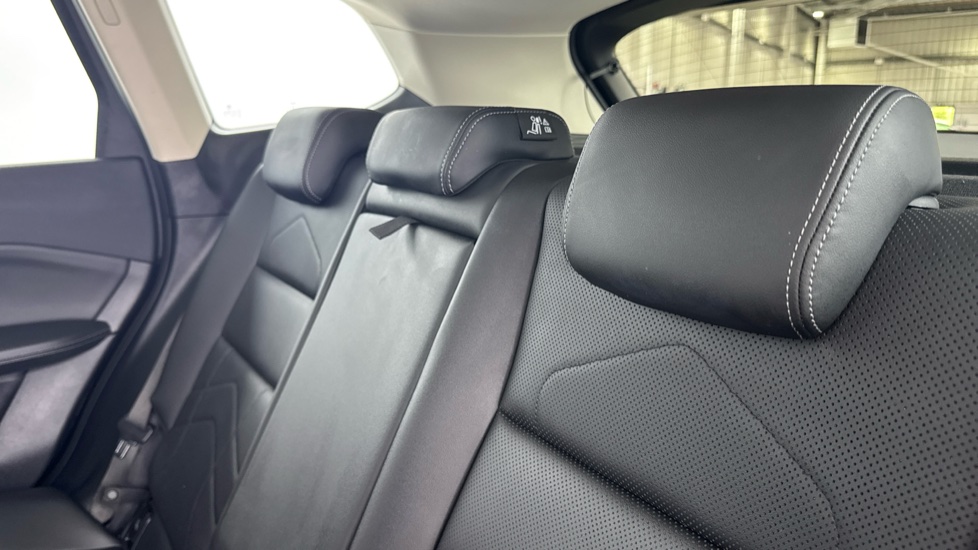 BMW iX1 230kW xDrive30 xLine 65kWh 5dr Auto Electric Estate - Image 41