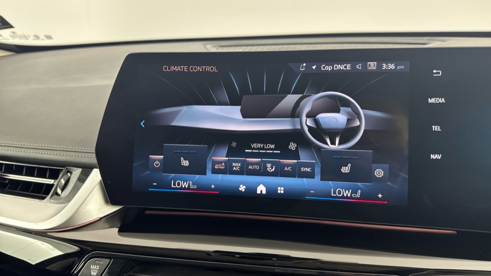 BMW iX1 230kW xDrive30 xLine 65kWh 5dr Auto Electric Estate - Image 56