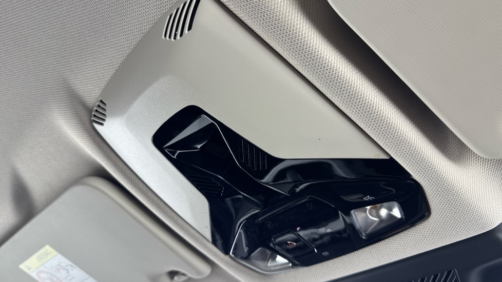 BMW iX1 230kW xDrive30 xLine 65kWh 5dr Auto Electric Estate - Image 64