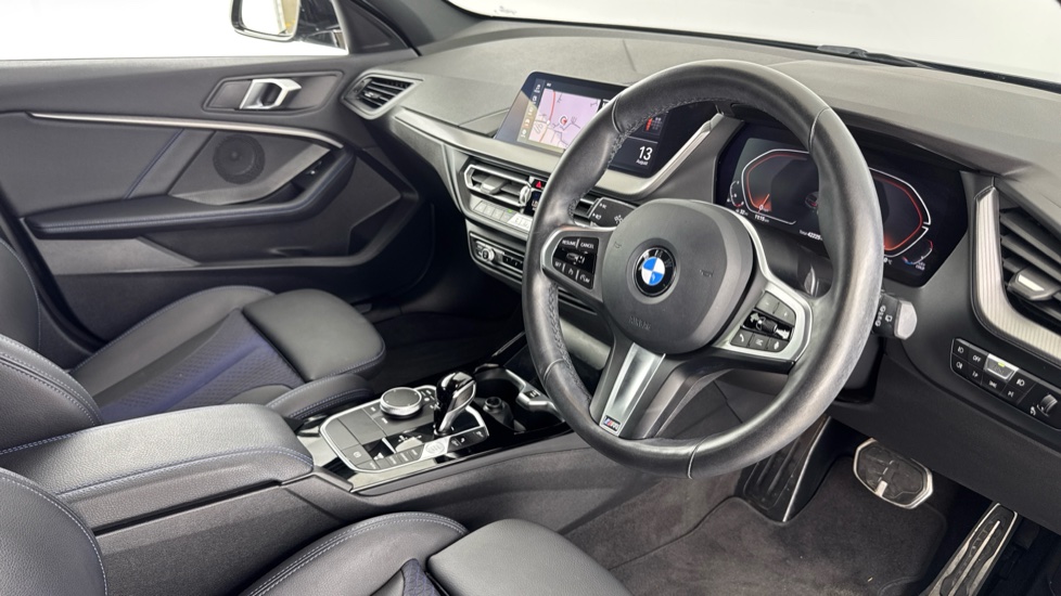 BMW 1 Series 118i [136] M Sport 5dr Step Auto [LCP] Petrol Hatchback - Image 6