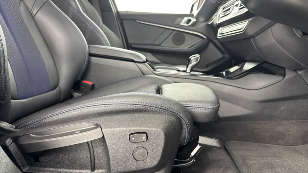 BMW 1 Series 118i [136] M Sport 5dr Step Auto [LCP] Petrol Hatchback - Image 41