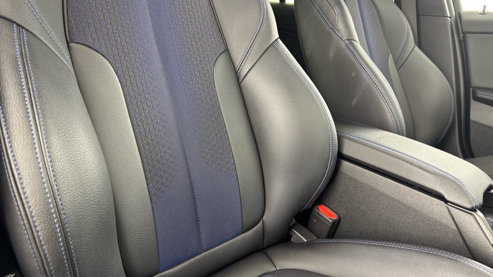BMW 1 Series 118i [136] M Sport 5dr Step Auto [LCP] Petrol Hatchback - Image 42