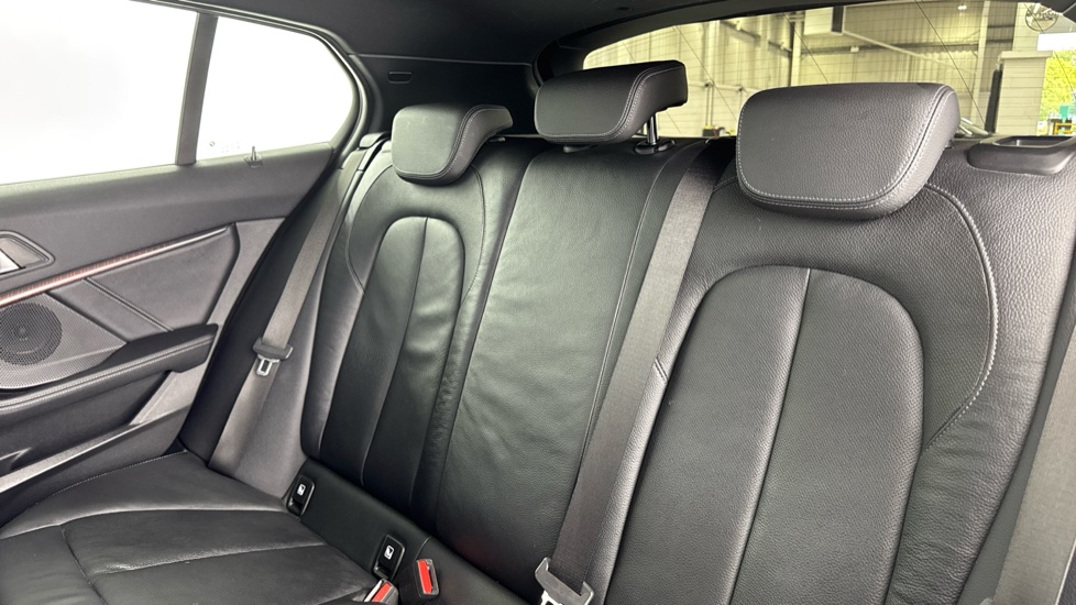 BMW 1 Series 118i M Sport 5dr Step Auto Petrol Hatchback - Image 12