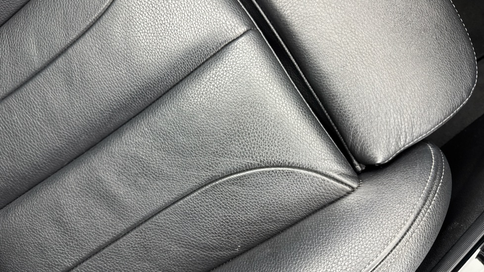 BMW 1 Series 118i M Sport 5dr Step Auto Petrol Hatchback - Image 46