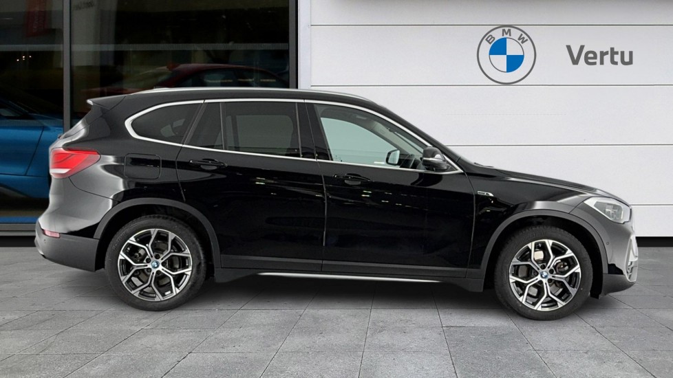 BMW X1 xDrive 25e xLine 5dr Auto Estate - Image 3