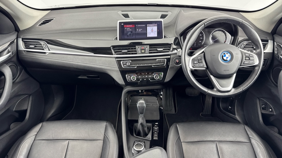 BMW X1 xDrive 25e xLine 5dr Auto Estate - Image 4