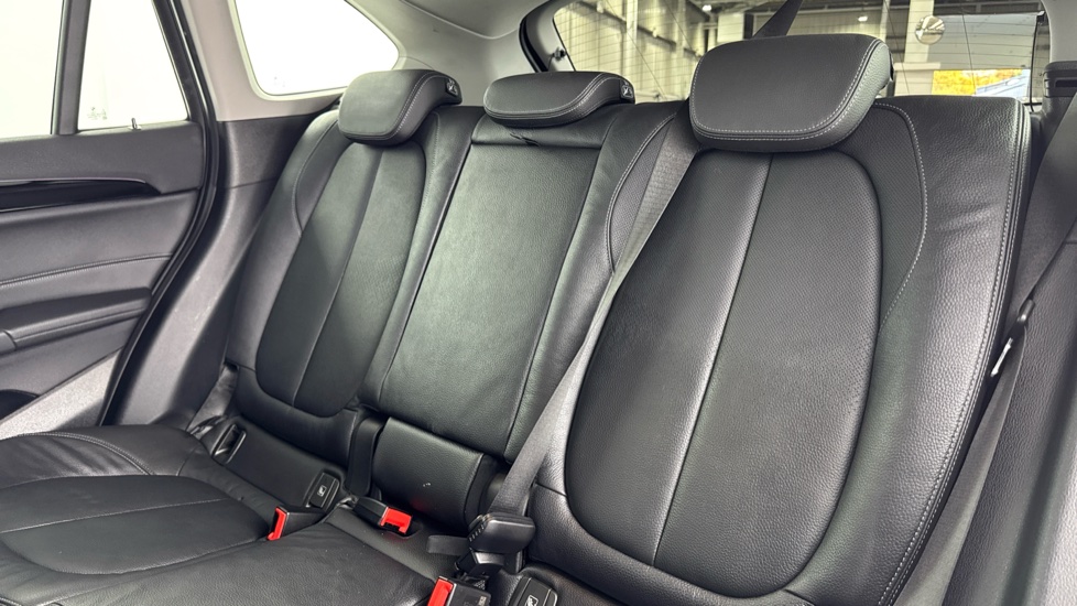 BMW X1 xDrive 25e xLine 5dr Auto Estate - Image 12
