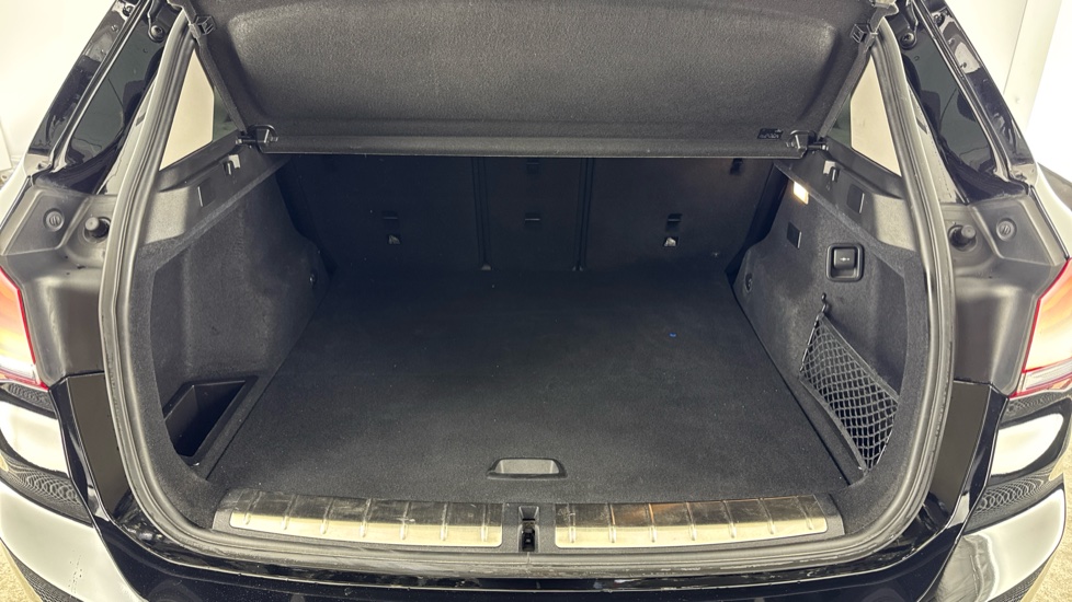 BMW X1 xDrive 25e xLine 5dr Auto Estate - Image 13