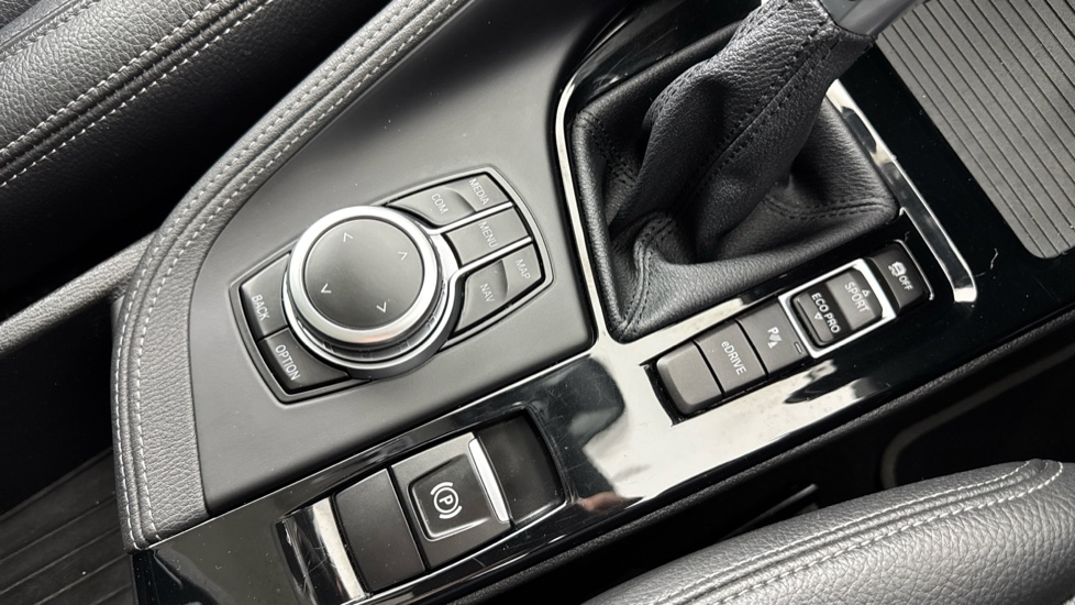 BMW X1 xDrive 25e xLine 5dr Auto Estate - Image 19
