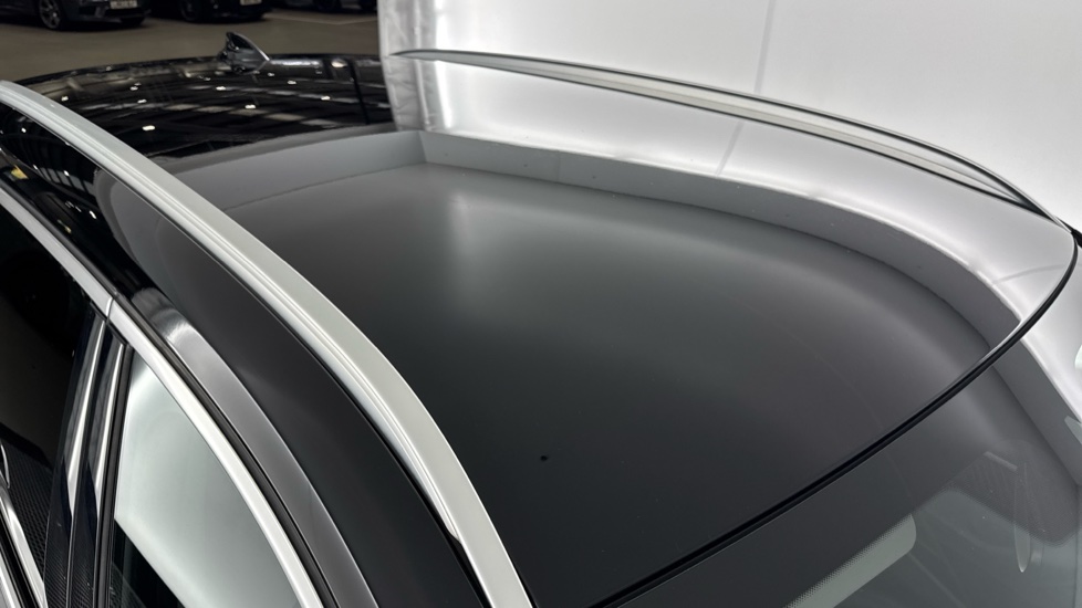 BMW X1 xDrive 25e xLine 5dr Auto Estate - Image 21