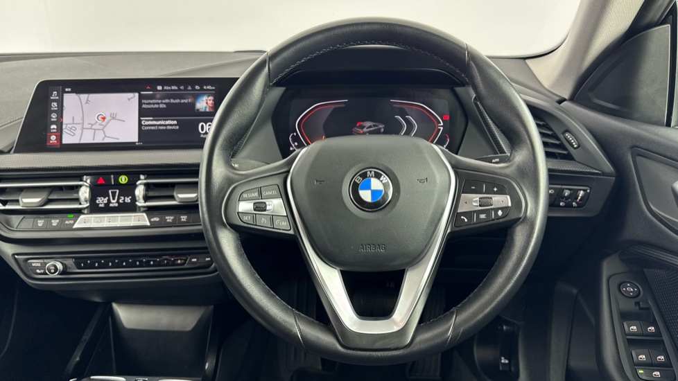 BMW 2 Series 218i [136] Sport 4dr DCT [Live Cockpit Prof] Petrol Saloon - Image 5
