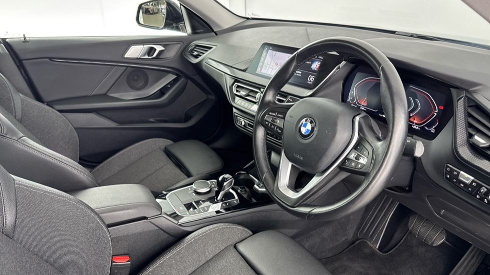 BMW 2 Series 218i [136] Sport 4dr DCT [Live Cockpit Prof] Petrol Saloon - Image 6