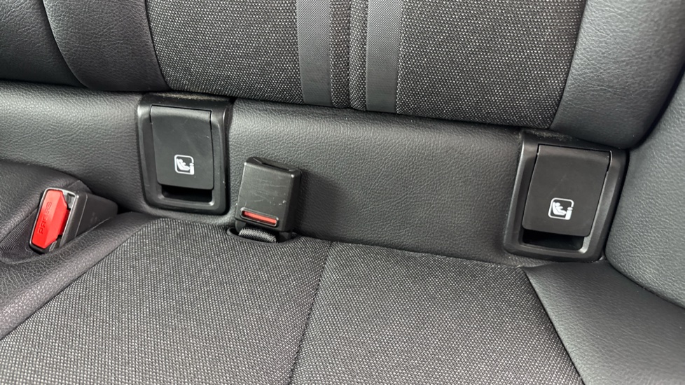 BMW 2 Series 218i [136] Sport 4dr DCT [Live Cockpit Prof] Petrol Saloon - Image 35