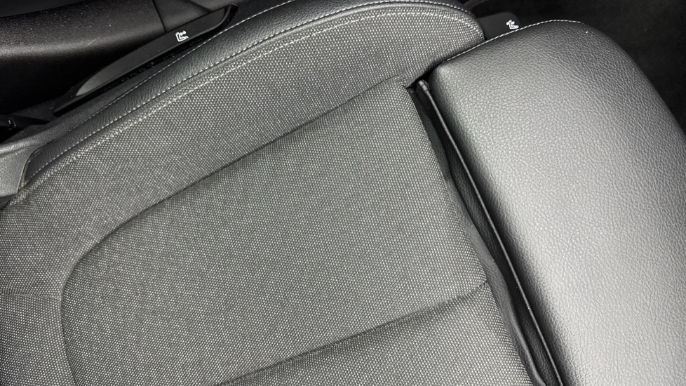 BMW 2 Series 218i [136] Sport 4dr DCT [Live Cockpit Prof] Petrol Saloon - Image 42