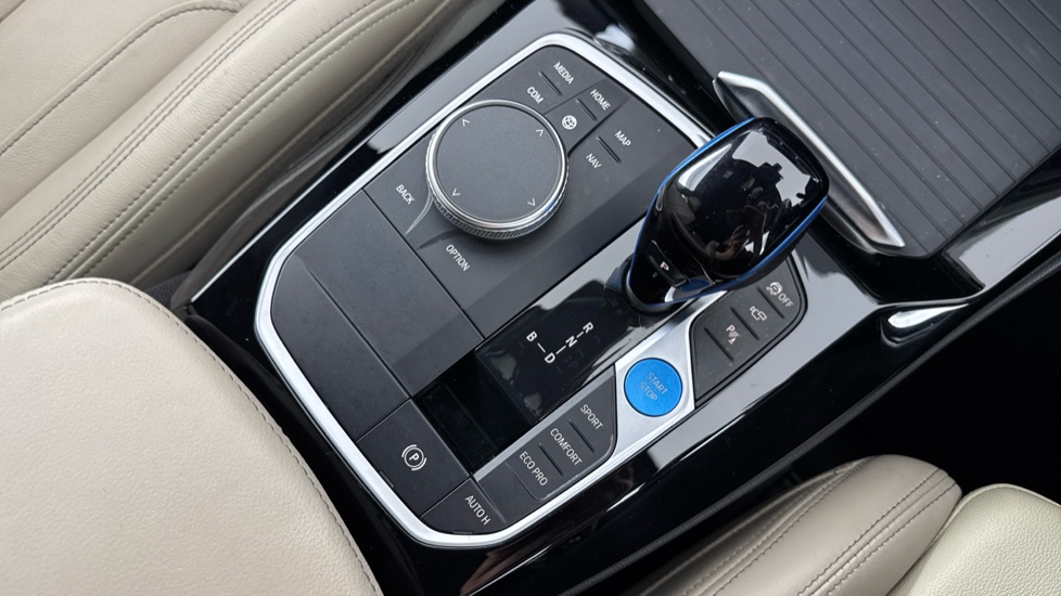 BMW iX3 210kW M Sport Pro 80kWh 5dr Auto Electric Estate - Image 19