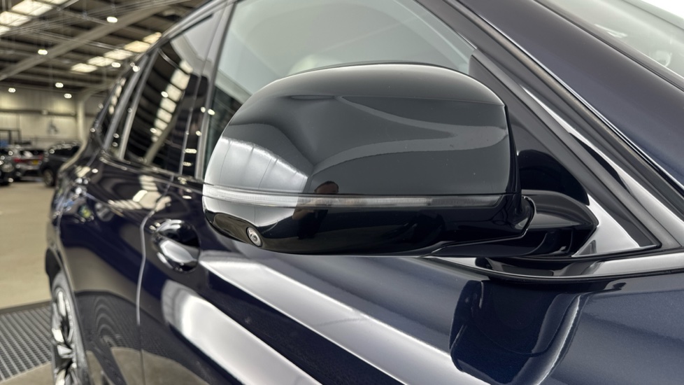 BMW iX3 210kW M Sport Pro 80kWh 5dr Auto Electric Estate - Image 32