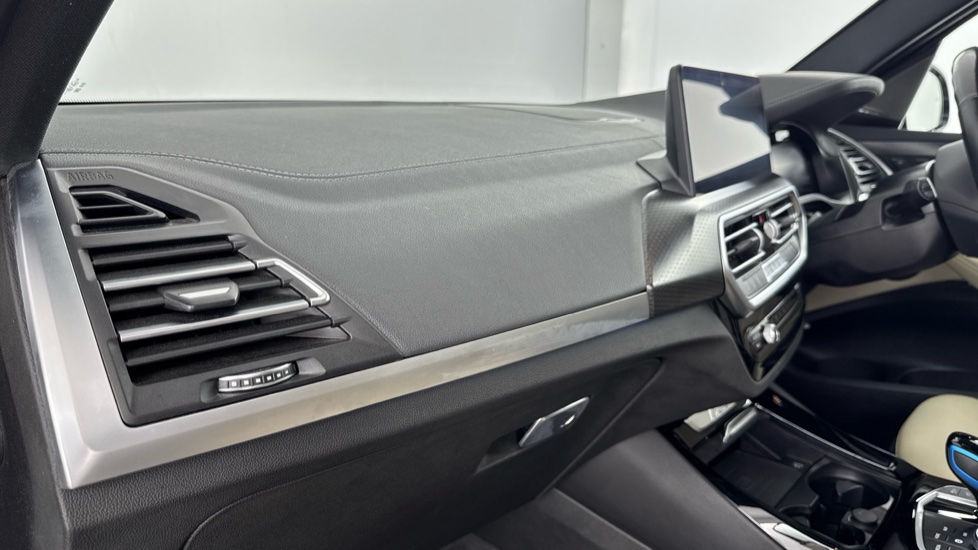 BMW iX3 210kW M Sport Pro 80kWh 5dr Auto Electric Estate - Image 37