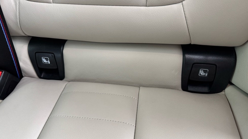 BMW iX3 210kW M Sport Pro 80kWh 5dr Auto Electric Estate - Image 40