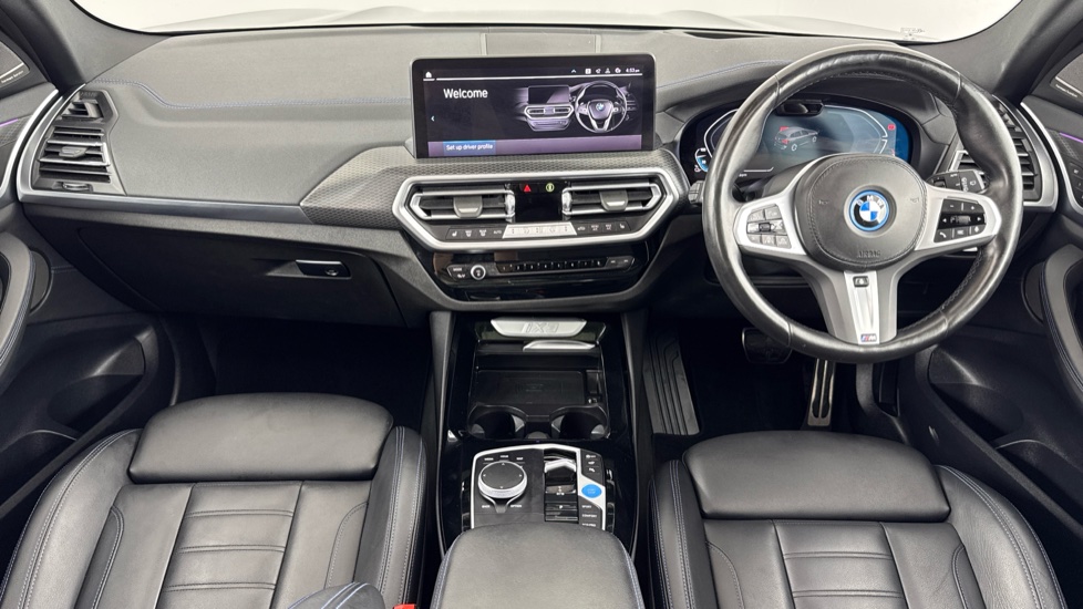 BMW iX3 210kW M Sport Pro 80kWh 5dr Auto Electric Estate - Image 4