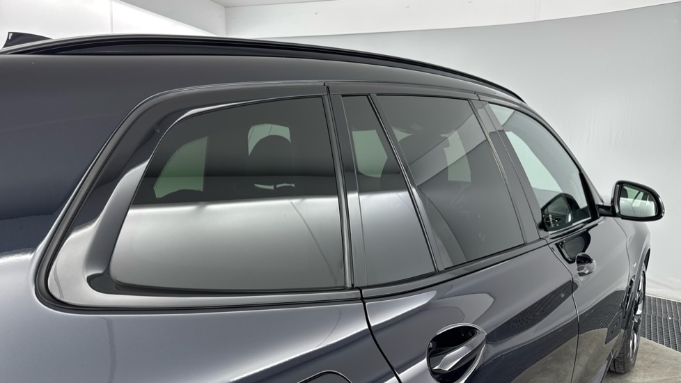 BMW iX3 210kW M Sport Pro 80kWh 5dr Auto Electric Estate - Image 29