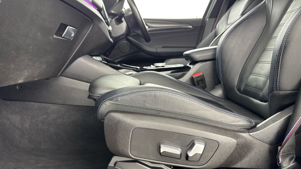 BMW iX3 210kW M Sport Pro 80kWh 5dr Auto Electric Estate - Image 35