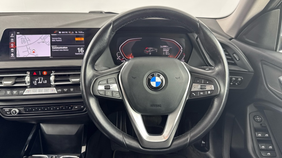 BMW 2 Series 218i Sport 4dr DCT Petrol Saloon - Image 5