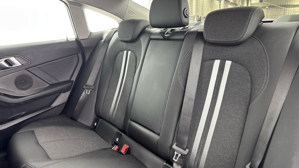 BMW 2 Series 218i Sport 4dr DCT Petrol Saloon - Image 12