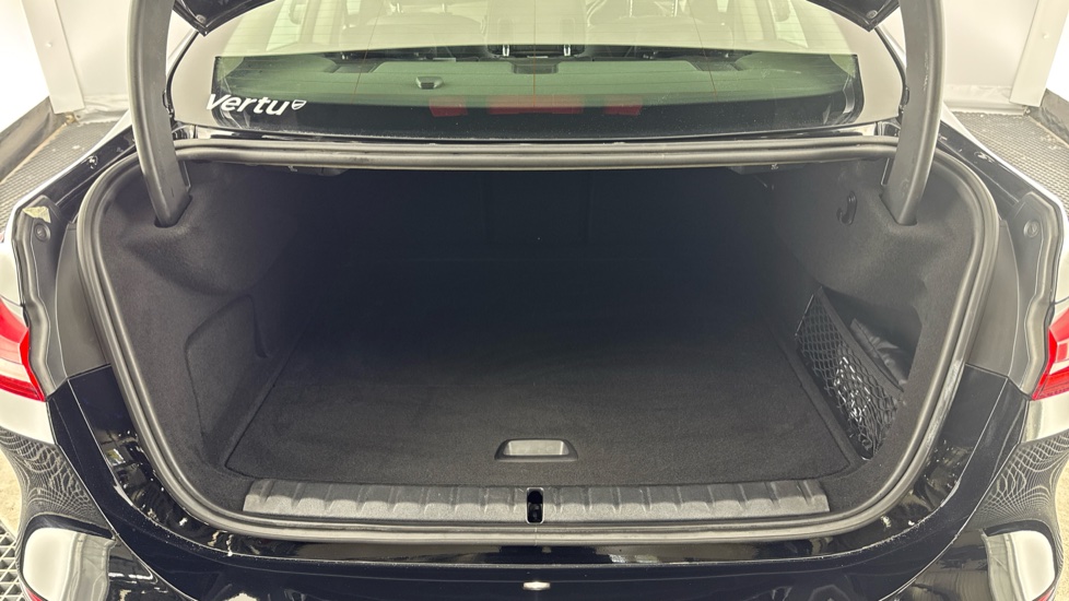 BMW 2 Series 218i Sport 4dr DCT Petrol Saloon - Image 13