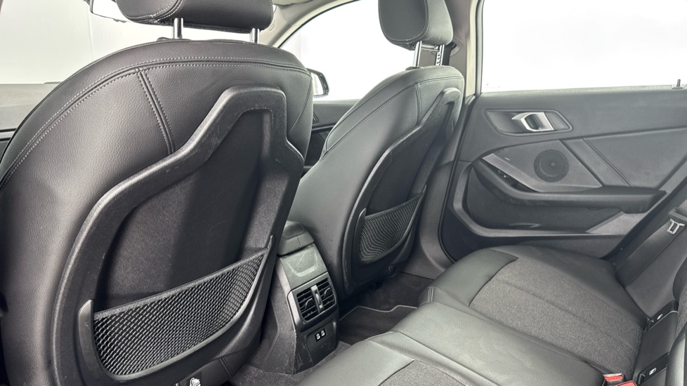 BMW 2 Series 218i Sport 4dr DCT Petrol Saloon - Image 34