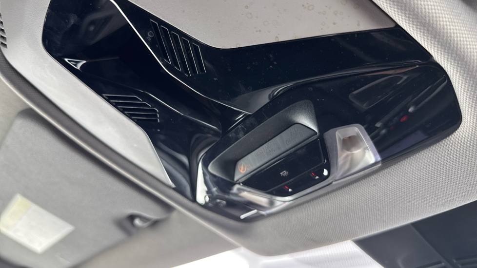 BMW 2 Series 218i Sport 4dr DCT Petrol Saloon - Image 47