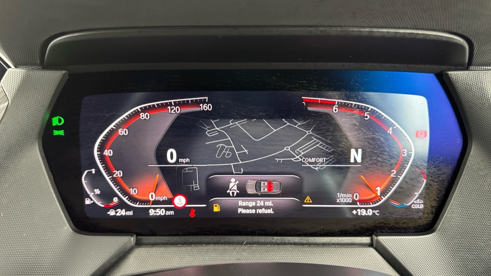 BMW 1 Series 118i [136] M Sport 5dr [Live Cockpit Pro/Pro pk] Petrol Hatchback - Image 9