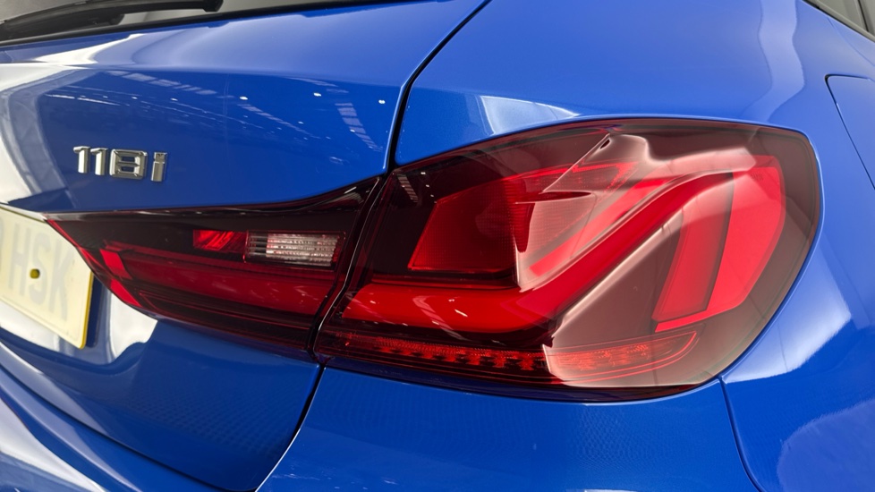 BMW 1 Series 118i [136] M Sport 5dr [Live Cockpit Pro/Pro pk] Petrol Hatchback - Image 22