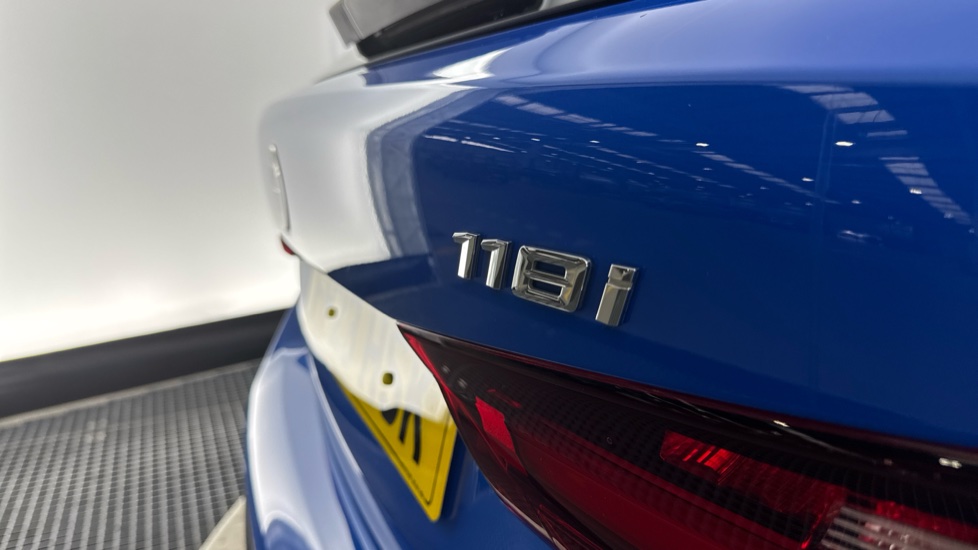 BMW 1 Series 118i [136] M Sport 5dr [Live Cockpit Pro/Pro pk] Petrol Hatchback - Image 24