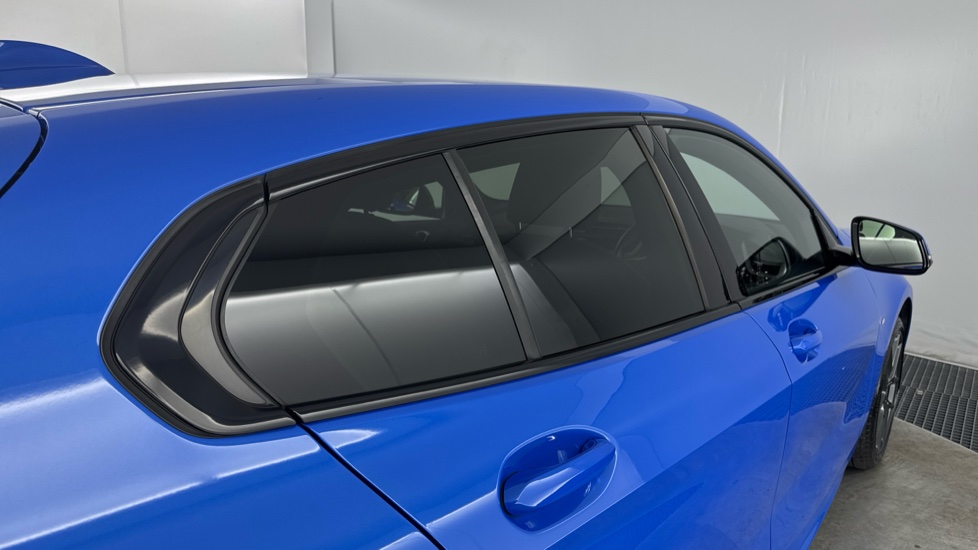 BMW 1 Series 118i [136] M Sport 5dr [Live Cockpit Pro/Pro pk] Petrol Hatchback - Image 26