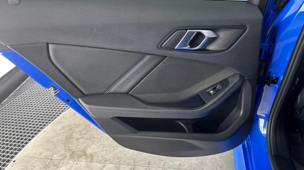 BMW 1 Series 118i [136] M Sport 5dr [Live Cockpit Pro/Pro pk] Petrol Hatchback - Image 35