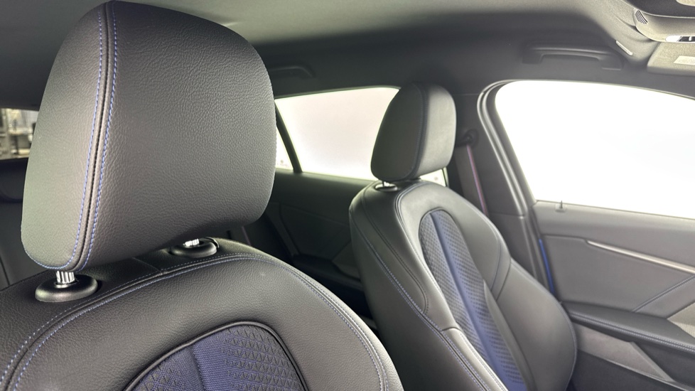 BMW 1 Series 118i [136] M Sport 5dr [Live Cockpit Pro/Pro pk] Petrol Hatchback - Image 42