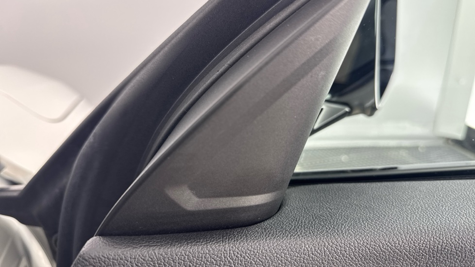 BMW 2 Series 218i Sport 4dr DCT Petrol Saloon - Image 20