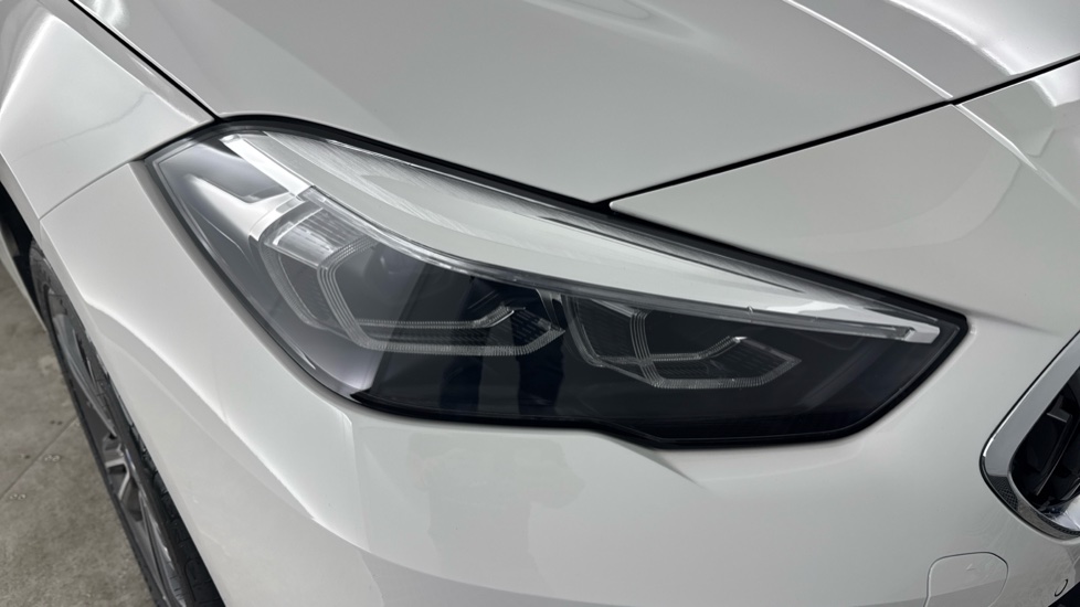 BMW 2 Series 218i Sport 4dr DCT Petrol Saloon - Image 23