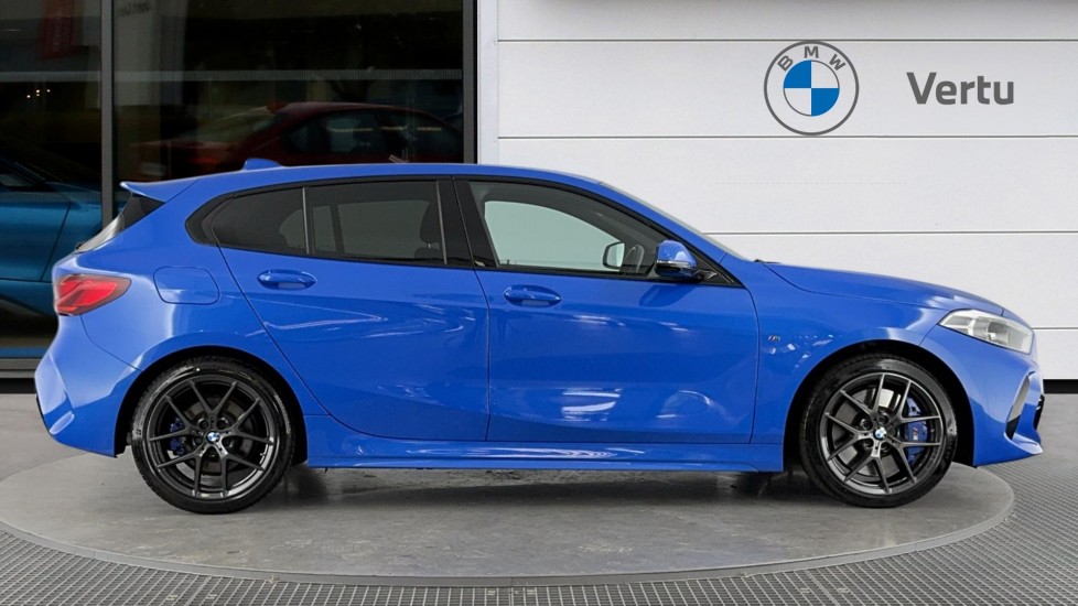 BMW 1 Series 118i M Sport 5dr Step Auto Petrol Hatchback - Image 3