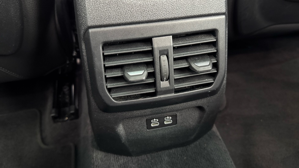 BMW 1 Series 118i M Sport 5dr Step Auto Petrol Hatchback - Image 40