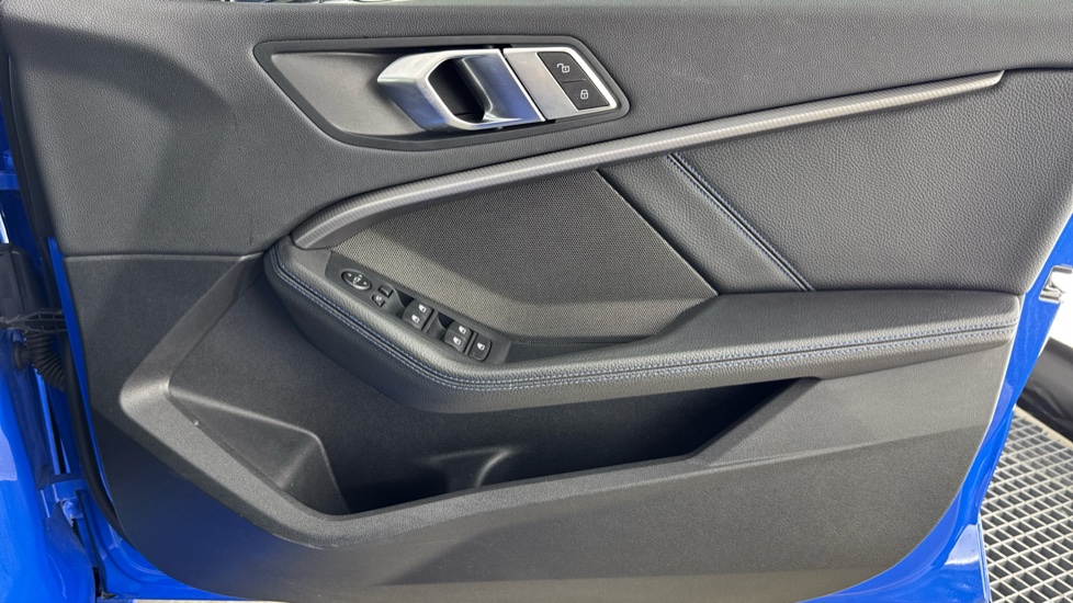 BMW 1 Series 118i M Sport 5dr Step Auto Petrol Hatchback - Image 41