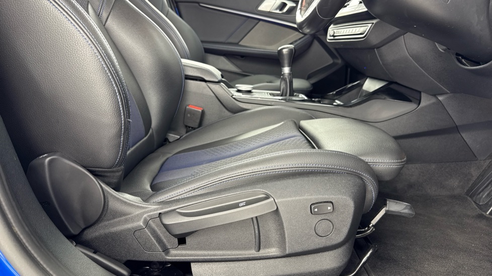 BMW 1 Series 118i M Sport 5dr Step Auto Petrol Hatchback - Image 42