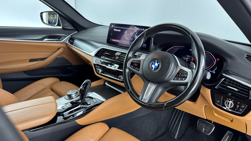 BMW 5 Series 520d MHT M Sport 4dr Step Auto Diesel Saloon - Image 6