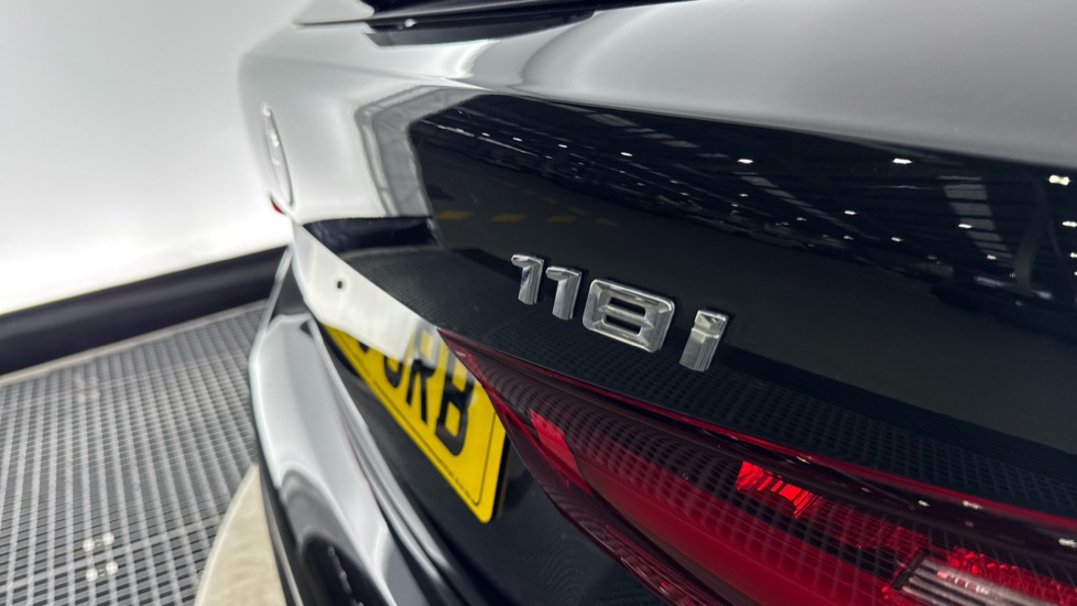 BMW 1 Series 118i [136] M Sport 5dr Petrol Hatchback - Image 24