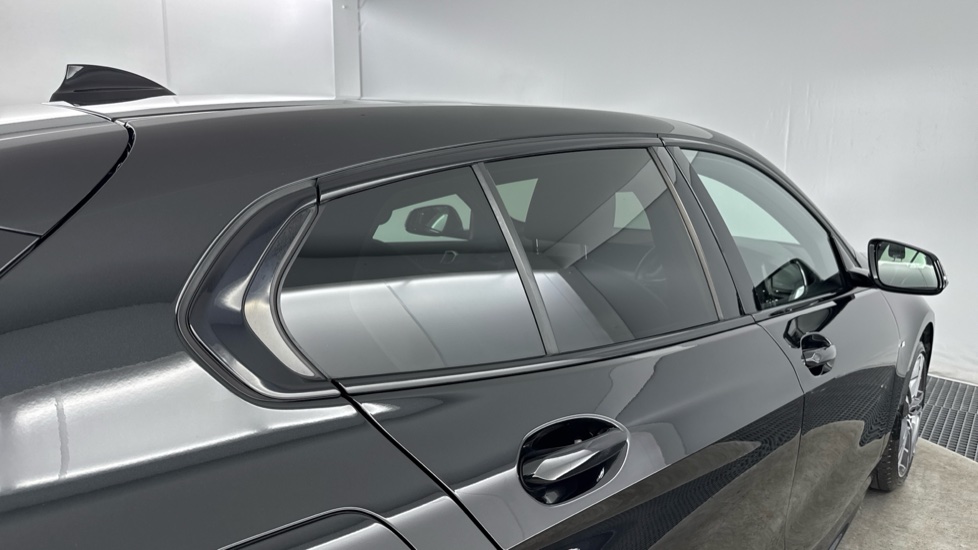BMW 1 Series 118i [136] M Sport 5dr Petrol Hatchback - Image 26