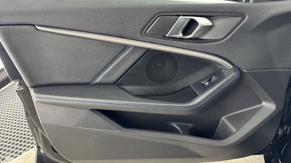 BMW 1 Series 118i [136] M Sport 5dr Petrol Hatchback - Image 31