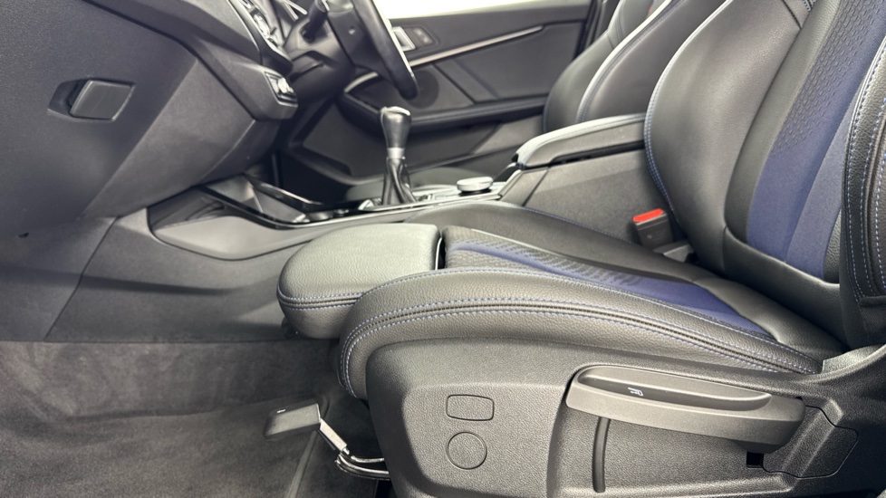 BMW 1 Series 118i [136] M Sport 5dr Petrol Hatchback - Image 32